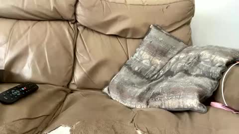 Snapshot of kevfromchat chatting on October 4, 2025, 7:39 am kevfromchat online show from October 4, 2025, 7:39 am