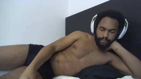 kevi4 online show from March 5, 2025, 9:05 am