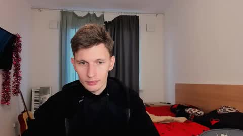 kevin online show from November 5, 2025, 11:43 am