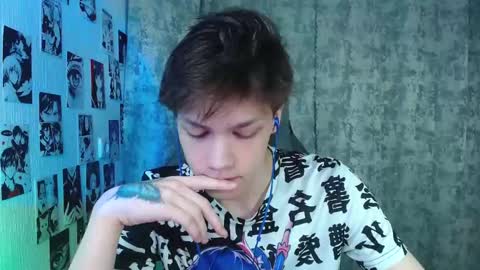 Kevin online show from October 28, 2025, 4:49 am