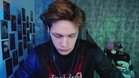 Snapshot of kevin_joestar chatting on February 4, 2026, 3:45 am Kevin online show from February 4, 2026, 3:45 am