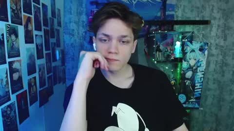Snapshot of kevin_joestar chatting on April 29, 2026, 4:38 am Kevin online show from April 29, 2026, 4:38 am