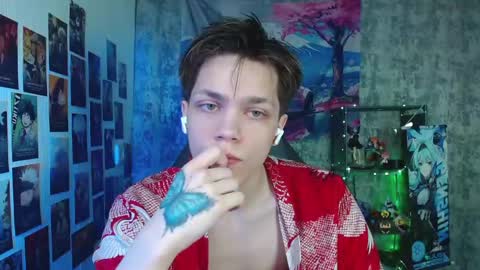 Snapshot of kevin_joestar chatting on May 5, 2026, 5:04 am Kevin online show from May 5, 2026, 5:04 am