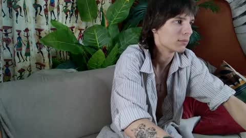 Snapshot of kevin_ruff chatting on May 24, 2026, 3:06 pm Kevin online show from May 24, 2026, 3:06 pm