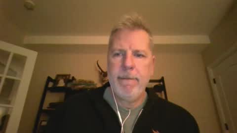 Snapshot of kevin_see chatting on April 16, 2026, 11:00 am kevin_see online show from April 16, 2026, 11:00 am