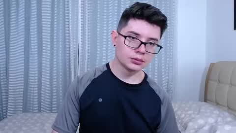 Kevin online show from November 24, 2025, 6:18 pm