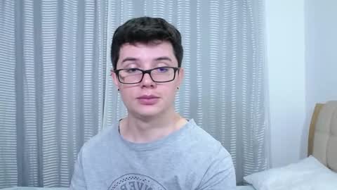 Kevin online show from December 18, 2025, 11:33 pm