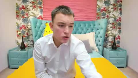 Kevin online show from October 31, 2025, 12:50 pm