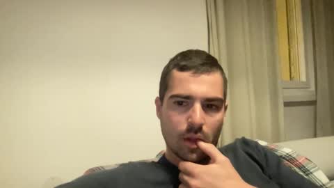 kevinpillobello online show from November 27, 2025, 4:20 pm