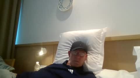 kevlooking4sez online show from May 5, 2026, 11:51 am