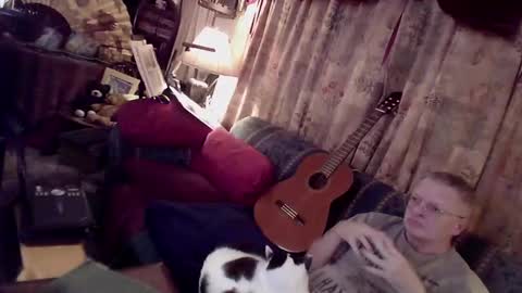 kevydaddyhubby2 online show from November 13, 2025, 7:40 am