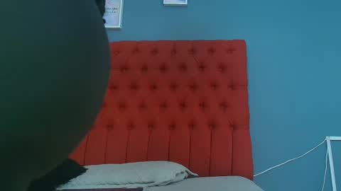 Keyla  online show from February 8, 2026, 11:57 am