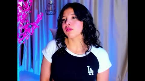 Keyla noa online show from January 13, 2026, 7:19 pm