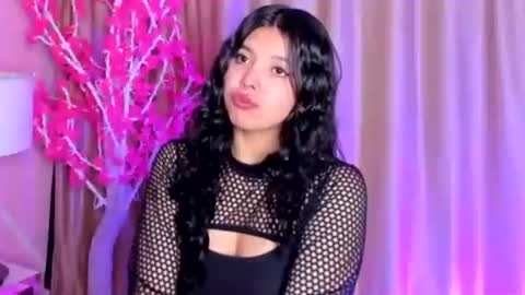 Keyla noa online show from March 23, 2026, 11:25 am