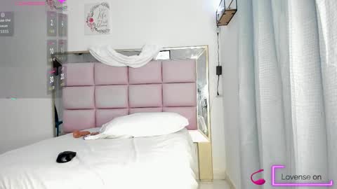 keyla online show from October 2, 2025, 12:45 pm