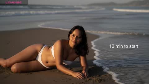 Keyla online show from October 18, 2025, 7:03 pm