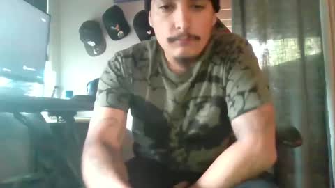 keyway1 online show from October 10, 2025, 8:41 pm