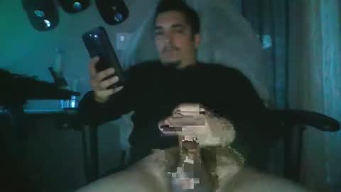 keyway1 online show from October 21, 2025, 3:57 pm