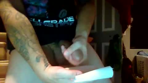 keyway1 online show from November 21, 2025, 2:43 am