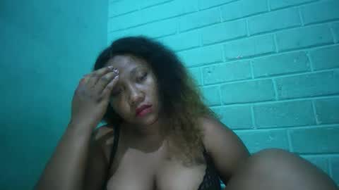 kezia0910 online show from November 28, 2025, 3:25 pm