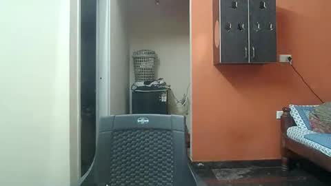 Snapshot of khan3043 chatting on October 21, 2025, 7:14 pm Khan3043 online show from October 21, 2025, 7:14 pm