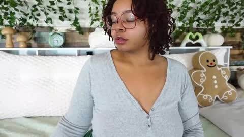 Khaya online show from March 8, 2025, 10:43 am