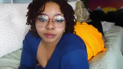 Khaya online show from March 9, 2025, 10:30 pm