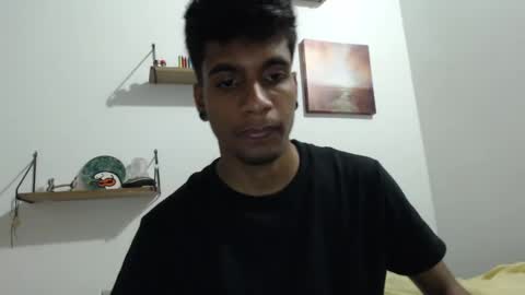 khevinlopezonig online show from January 12, 2025, 3:39 am