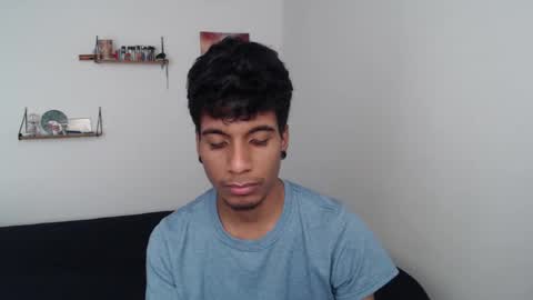 khevinlopezonig online show from February 20, 2025, 6:46 pm