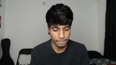 khevinlopezonig online show from October 26, 2025, 7:03 am