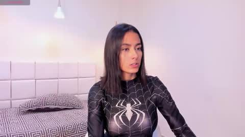 Snapshot of khloe_houston chatting on January 19, 2026, 1:04 pm Khloe online show from January 19, 2026, 1:04 pm