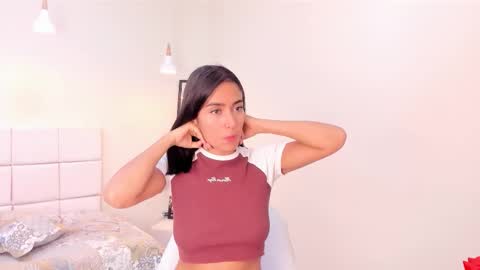 Snapshot of khloe_houston chatting on March 26, 2026, 2:00 pm Khloe online show from March 26, 2026, 2:00 pm