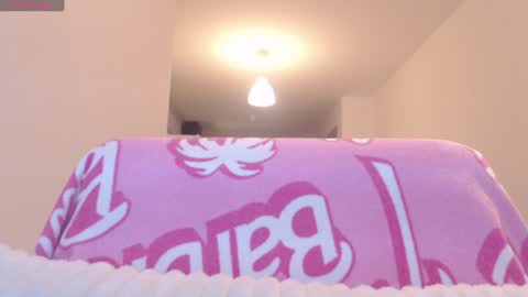 Snapshot of khloe_star chatting on January 28, 2025, 4:41 pm Khloe online show from January 28, 2025, 4:41 pm