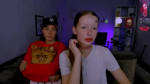 khloebeauty online show from October 9, 2025, 7:45 pm