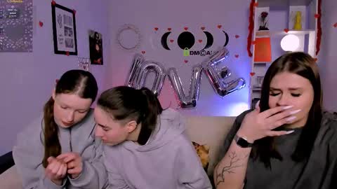 khloebeauty online show from February 10, 2026, 8:46 pm