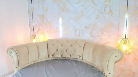 Khloe online show from April 8, 2026, 5:07 am