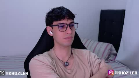 Snapshot of khozler_ chatting on March 1, 2026, 2:13 am khozler_ online show from March 1, 2026, 2:13 am
