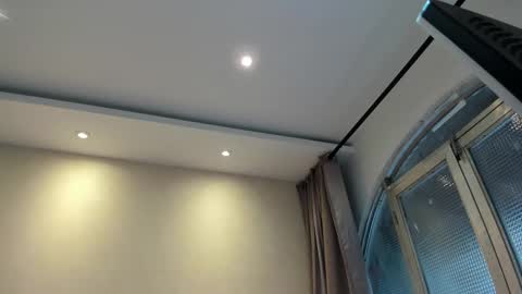    N         M online show from October 8, 2025, 11:30 am