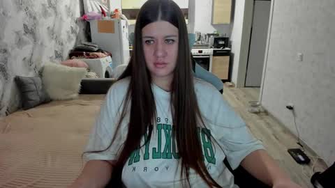 Snapshot of kianna_dior_ chatting on November 12, 2025, 10:48 am kianna_dior_ online show from November 12, 2025, 10:48 am