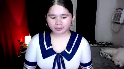 Your SweetGirl Ts online show from February 10, 2026, 8:13 pm