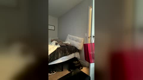 kiannaluv online show from January 11, 2026, 5:07 pm