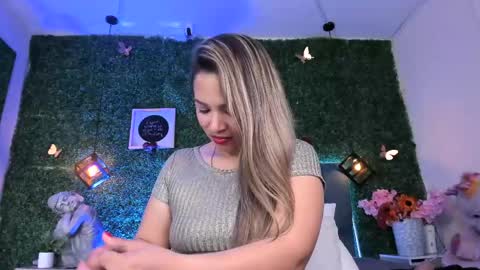 Snapshot of kiaraa88 chatting on May 27, 2026, 1:57 am Valery online show from May 27, 2026, 1:57 am