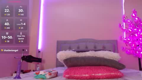 Kiara Benedetti online show from November 5, 2025, 7:47 pm