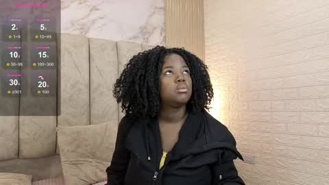 Snapshot of kiarazafira chatting on October 6, 2025, 11:07 am kiarazafira online show from October 6, 2025, 11:07 am