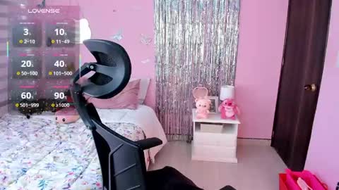 Snapshot of kiarielle chatting on May 23, 2026, 8:46 pm Kiarielle online show from May 23, 2026, 8:46 pm