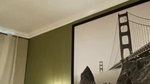 HunneysPlayRoom online show from January 11, 2026, 4:23 pm