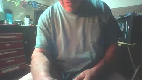 Snapshot of kick_1_down chatting on May 10, 2026, 4:39 am kick_1_down online show from May 10, 2026, 4:39 am