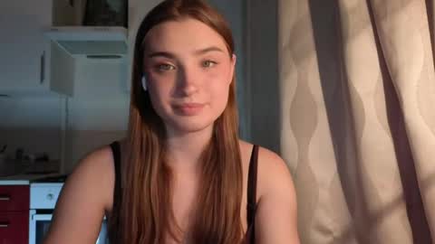 Snapshot of kierstentates chatting on May 11, 2026, 2:45 pm Ola my name is Lissa Lets hit 10 Thumbs Up together online show from May 11, 2026, 2:45 pm
