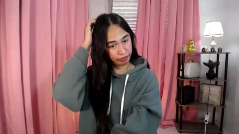 kiesha online show from March 12, 2025, 12:47 pm