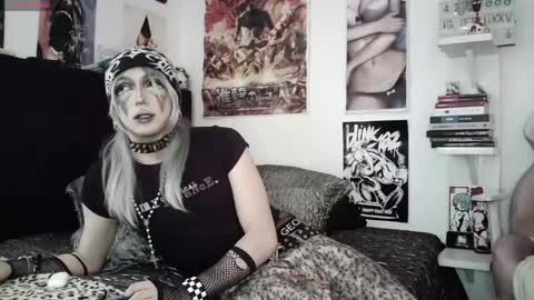 kenny online show from April 18, 2026, 4:22 pm